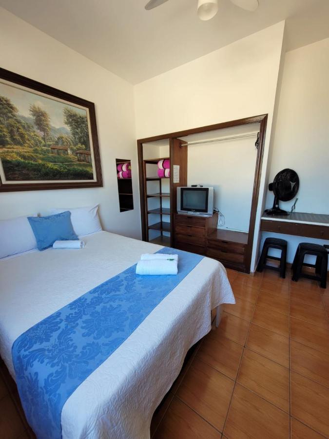 Casa Da Edna Bed & Breakfast Guaruja Ngoại thất bức ảnh